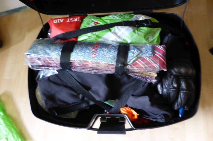 Eng gepackt: Auf der Heimfahrt sind die Koffer voller, es gilt viele Spezialitäten mitzubringen...